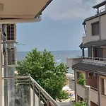аурелия бей Hotel *