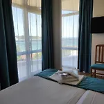аурелия бей Hotel