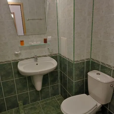 аурелия бей Szálloda Ravda