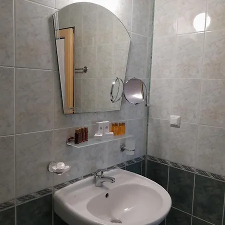 Szálloda аурелия бей Ravda