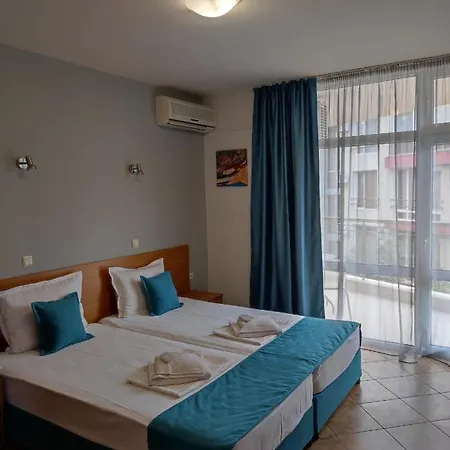 аурелия бей * Равда