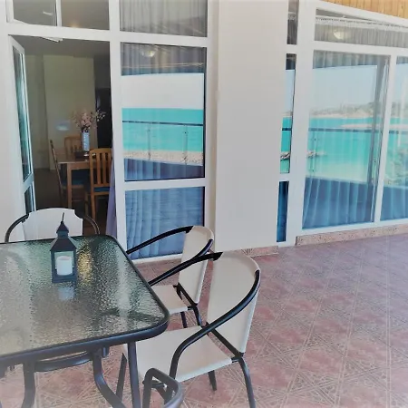 аурелия бей Равда