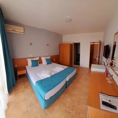 Hotel аурелия бей Ravda