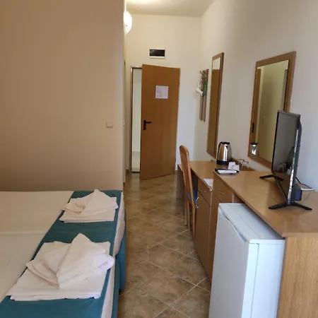 аурелия бей * Ravda