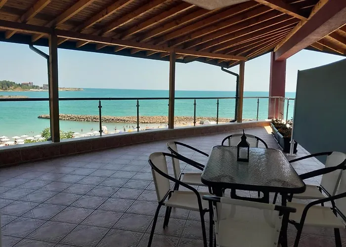 аурелия бей Szálloda