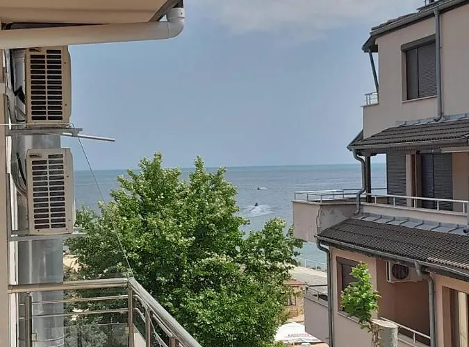 аурелия бей Szálloda *