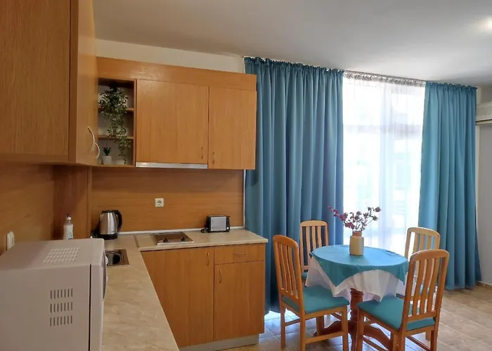 аурелия бей Szálloda *