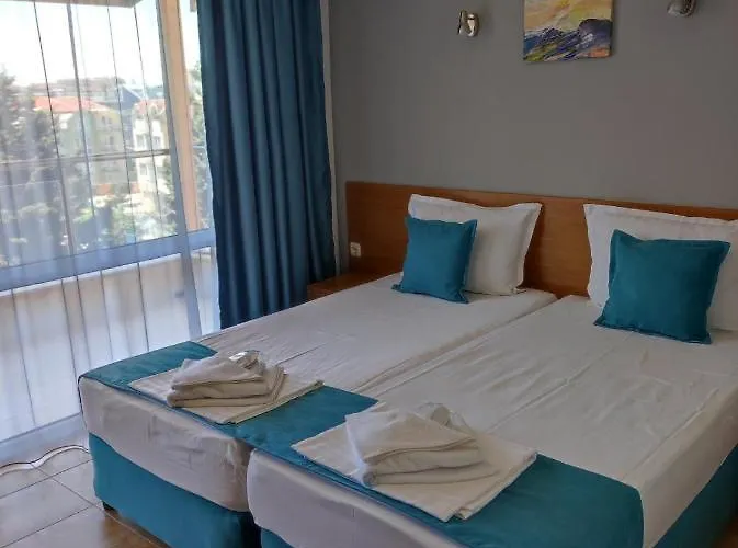 аурелия бей Szálloda *