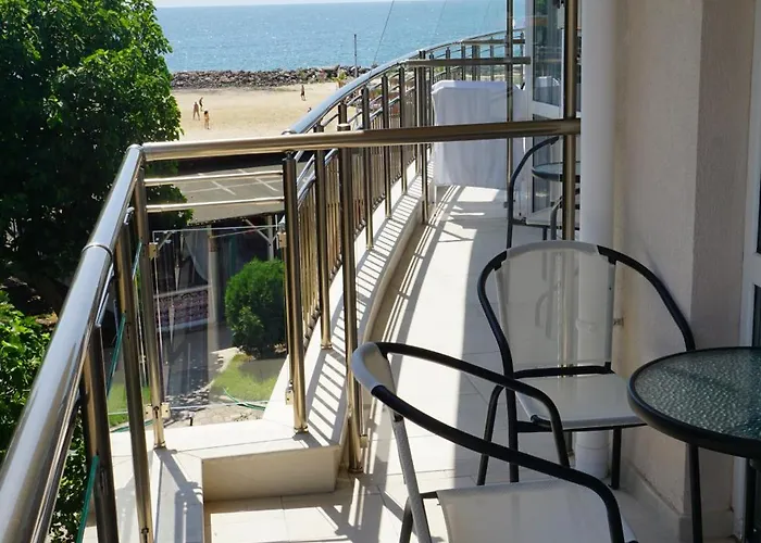 аурелия бей Szálloda *