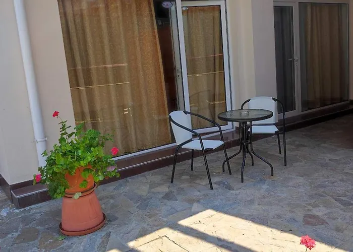 аурелия бей *